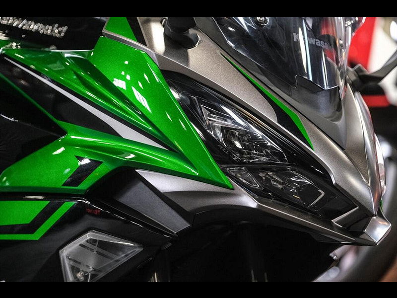KAWASAKI Ninja 1000SX Z1000SX With Akrapovic Exhaust 0dr Manual 2025