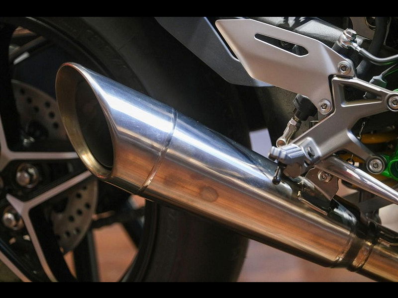 KAWASAKI Ninja H2R Ninja H2R New Old Stock Del Miles 0dr Manual 2025