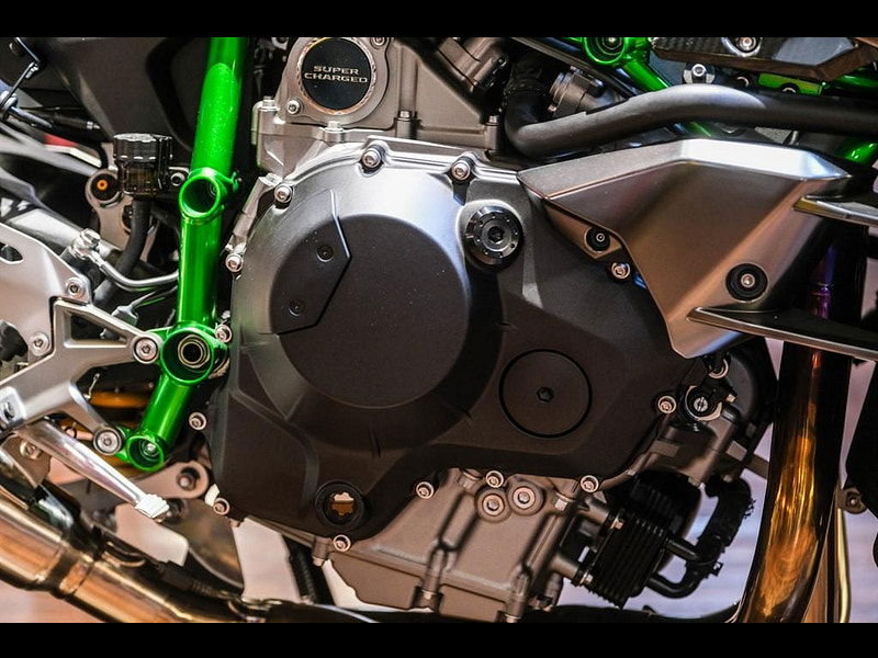KAWASAKI Ninja H2R Ninja H2R New Old Stock Del Miles 0dr Manual 2025