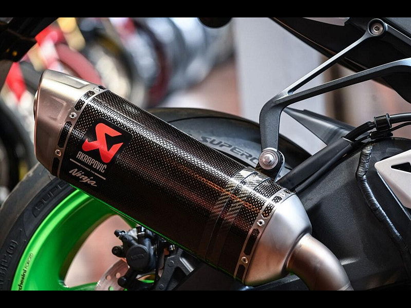 KAWASAKI Ninja ZX-10RR *40th Anniversary Edition* 0dr Manual 2026