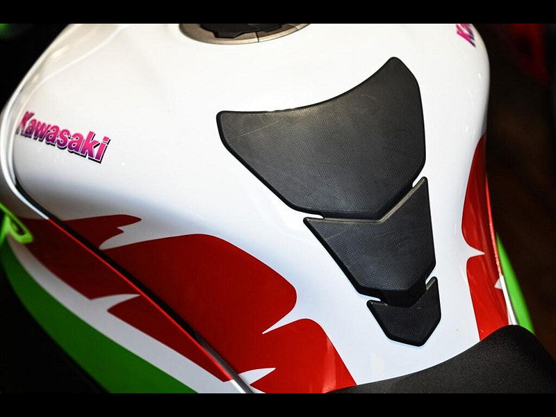 KAWASAKI Ninja ZX-10RR *40th Anniversary Edition* 0dr Manual 2026