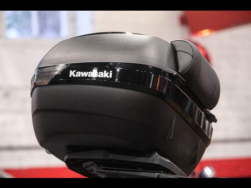 KAWASAKI Versys 650 *Ultimate specification - Full Luggage* 0dr Manual 2026