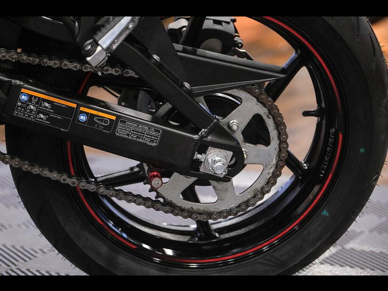 KAWASAKI Versys 650 *Ultimate specification - Full Luggage* 0dr Manual 2026