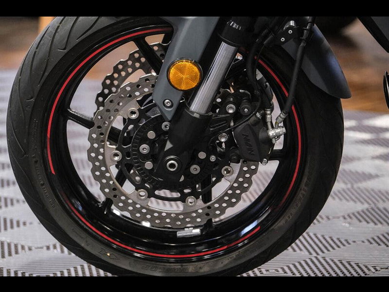 KAWASAKI Versys 650 *Ultimate specification - Full Luggage* 0dr Manual 2026