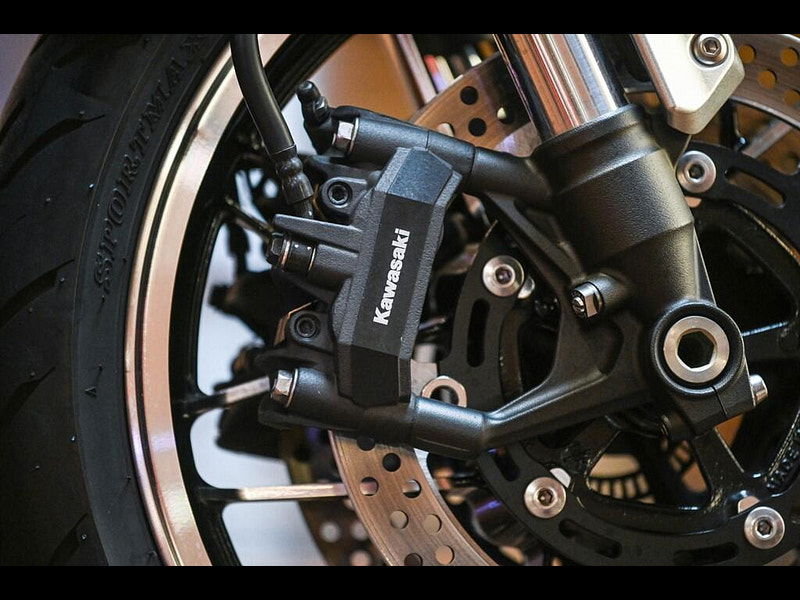 KAWASAKI Z900 rs *Titanium Headers - Translogic Quick Shifter* 0dr Manual 2026