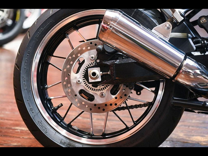 KAWASAKI Z900 rs *Titanium Headers - Translogic Quick Shifter* 0dr Manual 2026