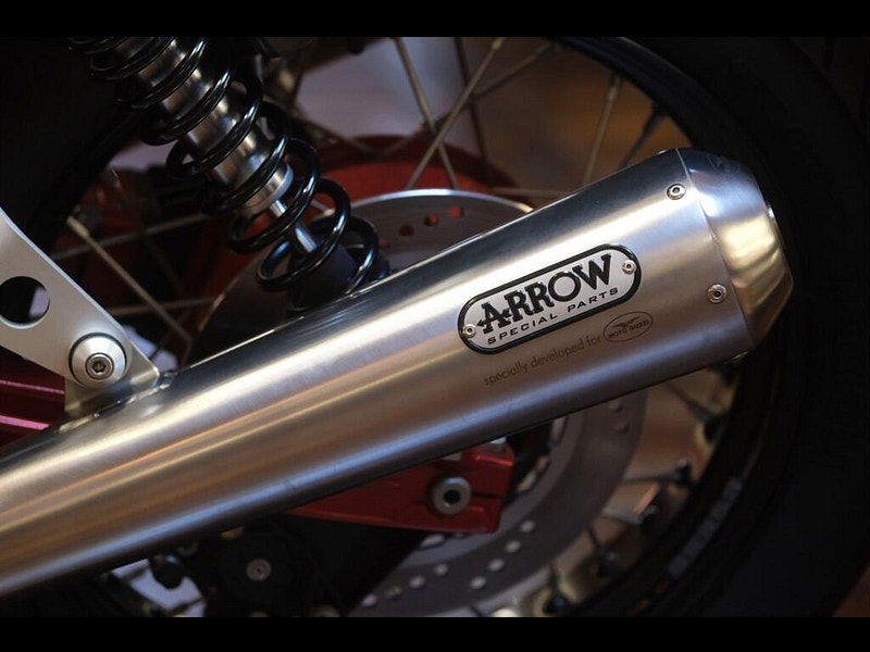 MOTO GUZZI V7 744 Café Racer Only 890 miles 0dr Automatic 2026