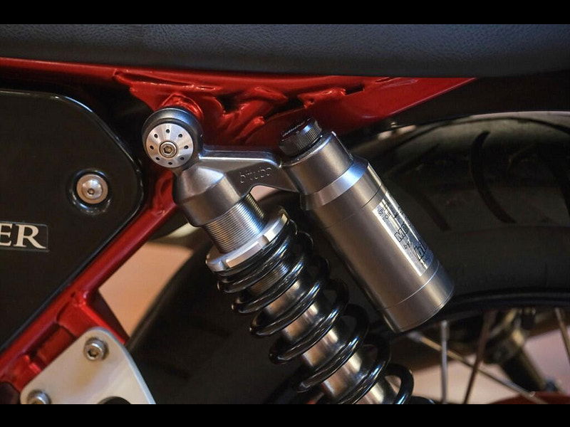 MOTO GUZZI V7 744 Café Racer Only 890 miles 0dr Automatic 2026