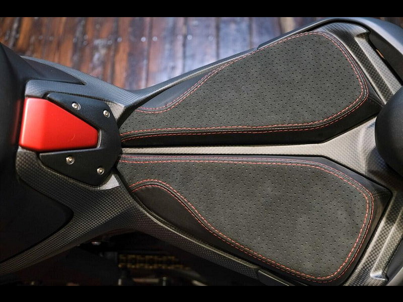 Mv agusta Rush 1000 *SC Projects - No 200 of 300* 0dr Manual 2026