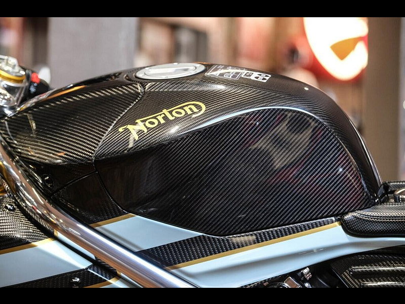 Norton V4 sv * LE Carbon - 60 Miles From New - Stunning!* 0dr Manual 2026