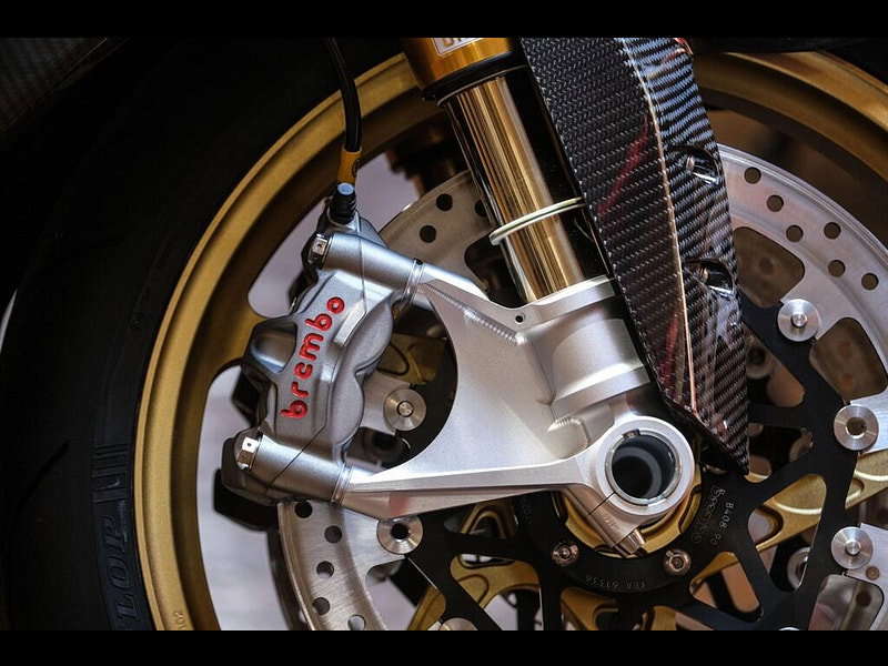 Norton V4 sv * LE Carbon - 60 Miles From New - Stunning!* 0dr Manual 2026