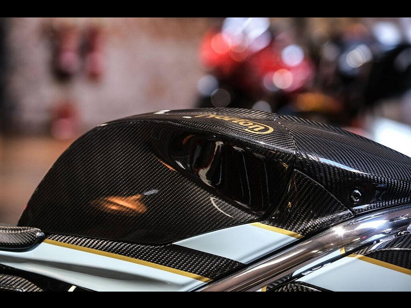 Norton V4 sv * LE Carbon - 60 Miles From New - Stunning!* 0dr Manual 2026