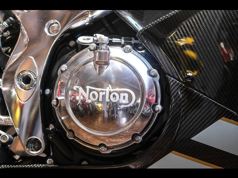 Norton V4 sv * LE Carbon - 60 Miles From New - Stunning!* 0dr Manual 2026