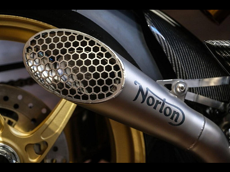 Norton V4 sv * LE Carbon - 60 Miles From New - Stunning!* 0dr Manual 2026