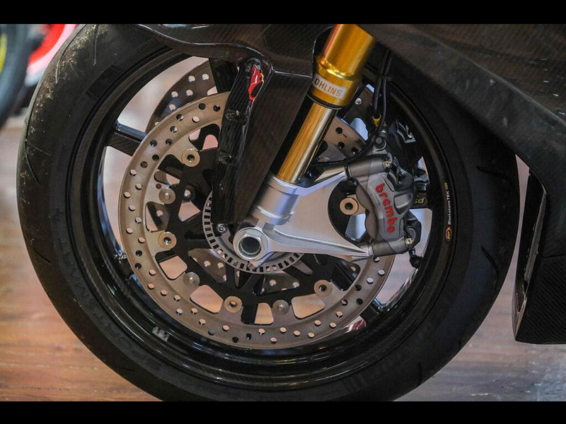 Norton V4 sv Norton V4 SV *Carbon* 0dr Manual 2026