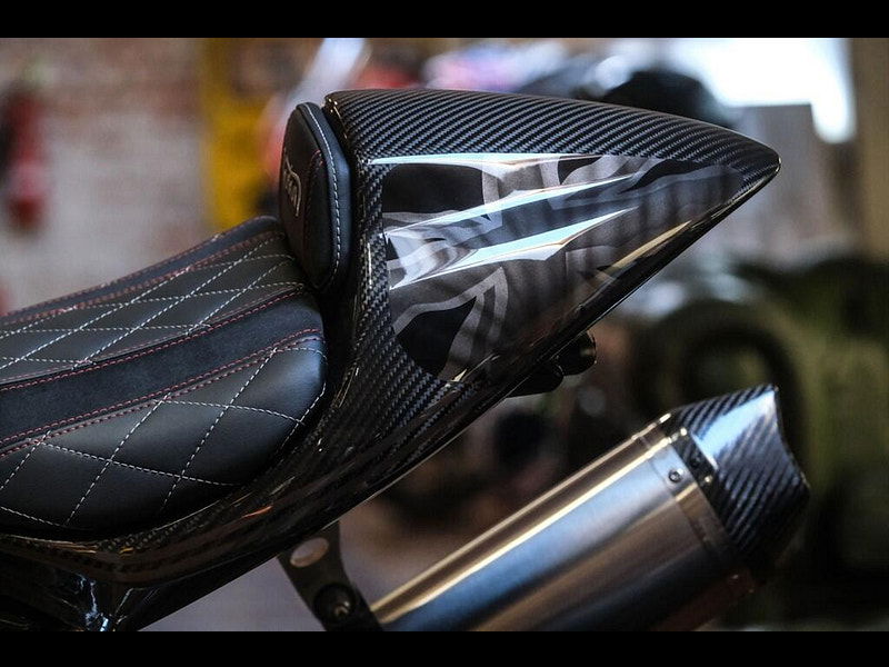 Norton V4 sv Norton V4 SV *Carbon* 0dr Manual 2026