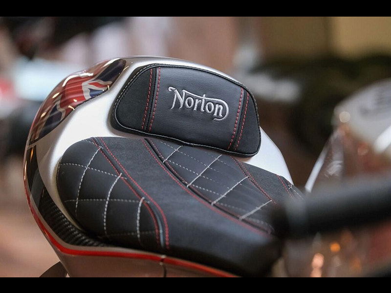 Norton V4 sv V4 SV Manx Silver Delivery Miles 0dr Manual 2025