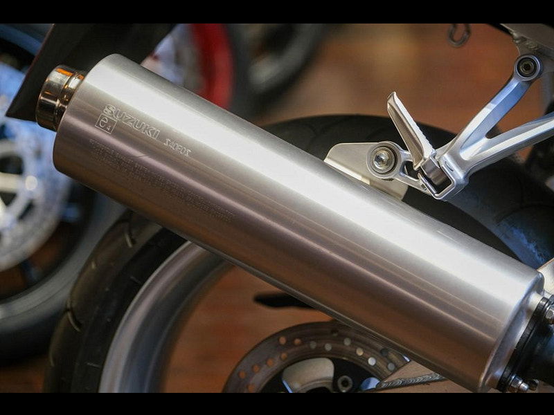 Suzuki Gsx-r1000 GSX-R1000 K1 Stunning Low Mileage Example! 0dr Manual 2025