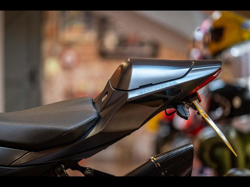 Suzuki Gsx-r1000r *Phantom Edition* 0dr Manual 2026