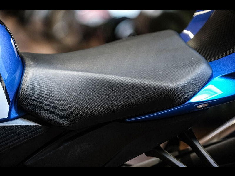 Suzuki Gsx-r600 Suzuki GSX-R600 L6 0dr Manual 2026