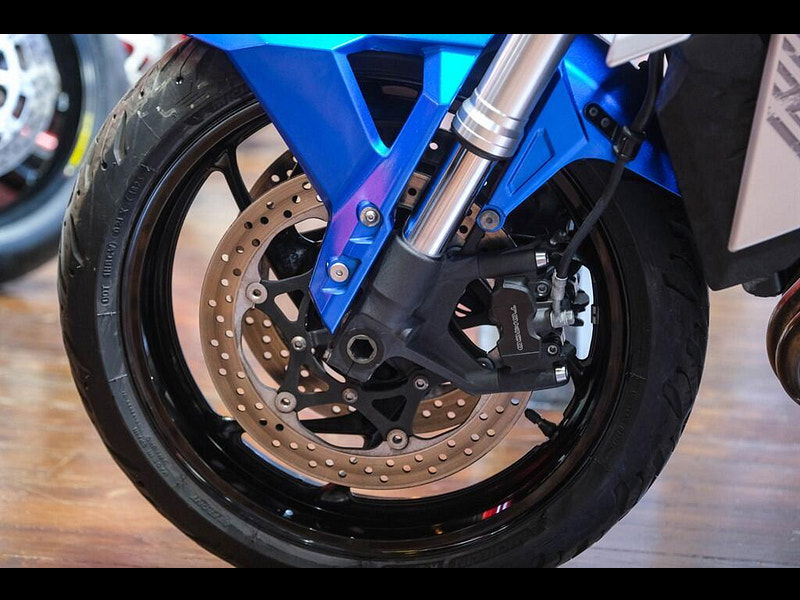 Suzuki GSX-S950 950 Naked Petrol Manual Euro 5 (95 ps) 0dr Manual 2026