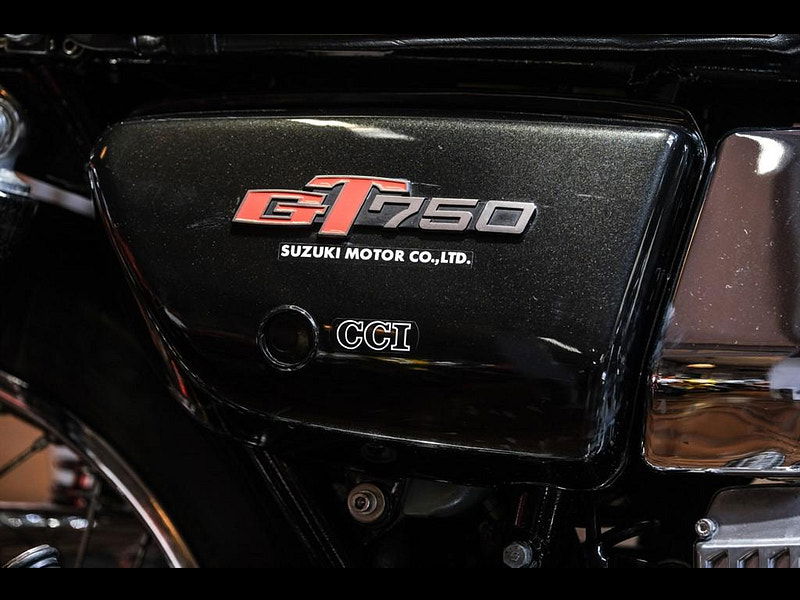 Suzuki GT GT750 Full Cosmetic Restoration 0dr Manual 2025