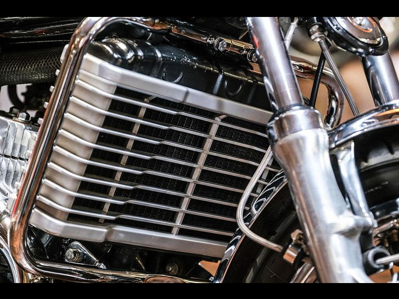 Suzuki GT GT750 Full Cosmetic Restoration 0dr Manual 2025