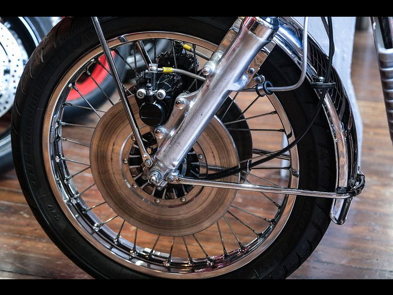 Suzuki GT GT750 Full Cosmetic Restoration 0dr Manual 2025