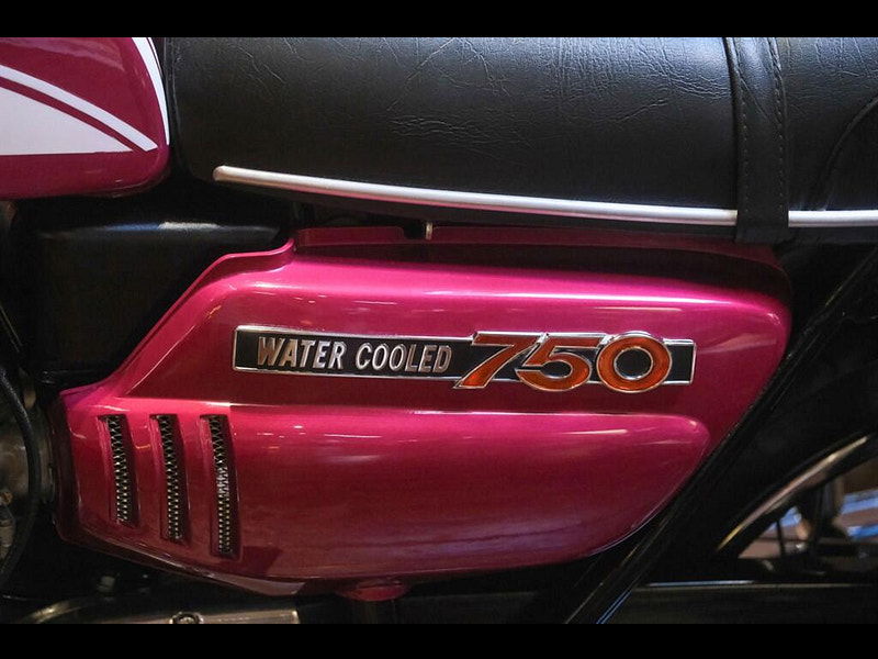 Suzuki GT GT750 "Kettle" Fully Restored Example 0dr Manual 2026