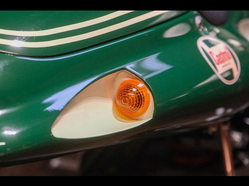 Triumph Daytona 955 Daytona 955i "Mallory" Unique Build 0dr Manual 2026