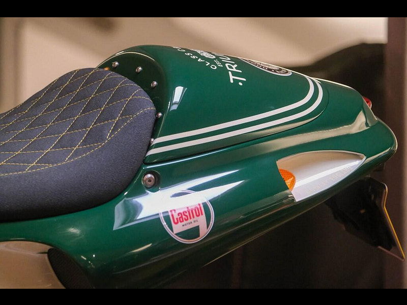 Triumph Daytona 955 Daytona 955i "Mallory" Unique Build 0dr Manual 2026