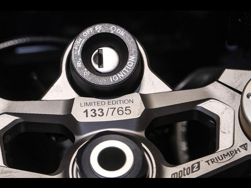 Triumph Daytona Moto2 765 *Moto 2, No 133 of Just 765* 0dr Manual 2026