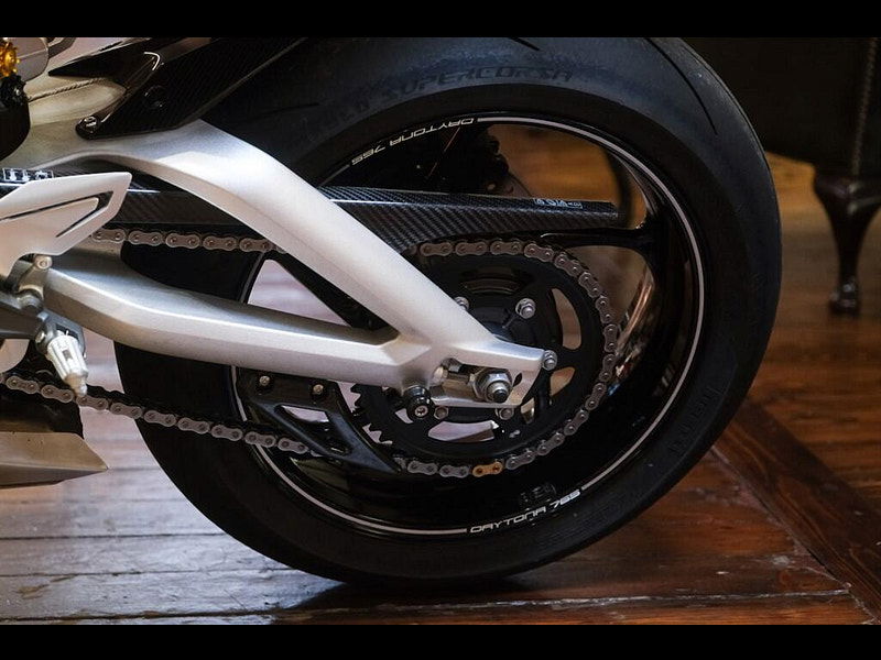 Triumph Daytona Moto2 765 *Moto 2, No 133 of Just 765* 0dr Manual 2026