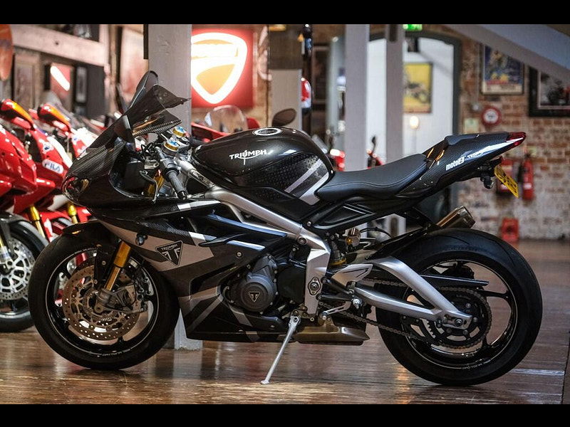 Triumph Daytona Moto2 765 *Moto 2, No 133 of Just 765* 0dr Manual 2026