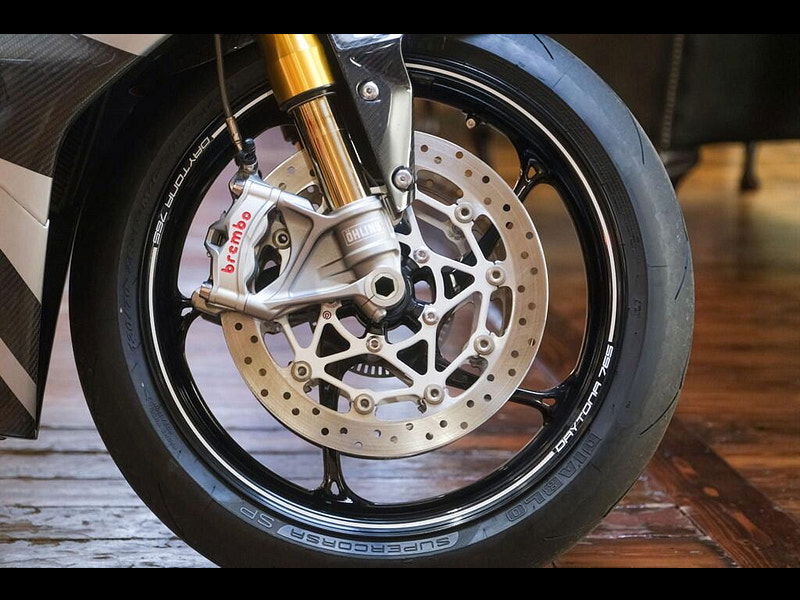 Triumph Daytona Moto2 765 *Moto 2, No 133 of Just 765* 0dr Manual 2026