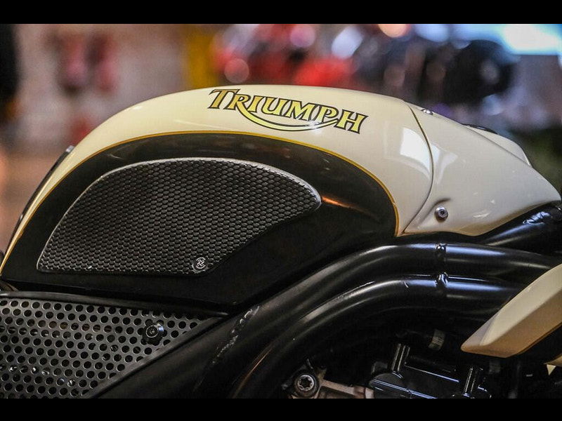 Triumph Daytona T595 Daytona Cafe Racer Unique Build 0dr Manual 2026