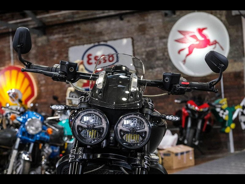 Triumph Rocket III Triumph Rocket TFC 0dr Manual 2025