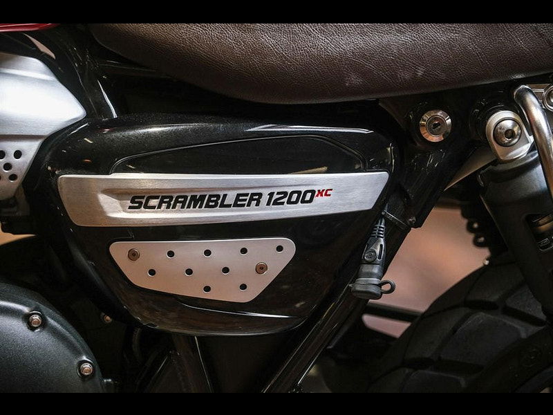 Triumph Scrambler 1200 1200 XC With Leather Soft Luggage Pannier 0dr Manual 2026