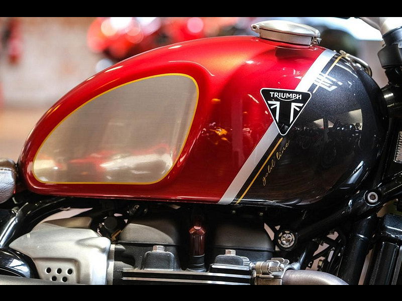 Triumph Scrambler 1200 1200 XC With Leather Soft Luggage Pannier 0dr Manual 2026