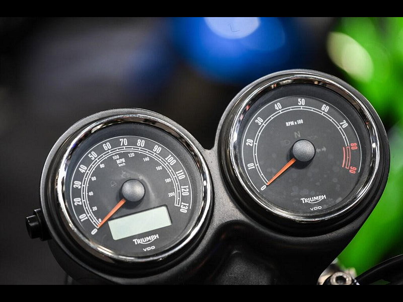 Triumph Scrambler 865 *Zard Exhaust - Stunning Example* 0dr Manual 2026