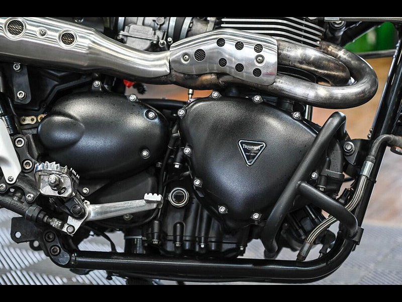 Triumph Scrambler 865 *Zard Exhaust - Stunning Example* 0dr Manual 2026