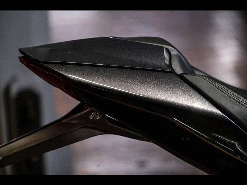 Triumph Speed Triple 1200 RR "Bond Edition" No: 49 of 60 0dr Manual 2025