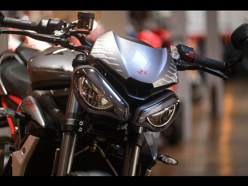 Triumph Street Triple 765 *Street Triple 765 RS - Scorpion Exhaust* 0dr Manual 2026