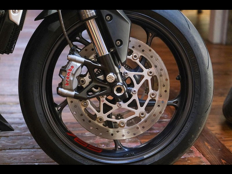 Triumph Street Triple 765 *Street Triple 765 RS - Scorpion Exhaust* 0dr Manual 2026