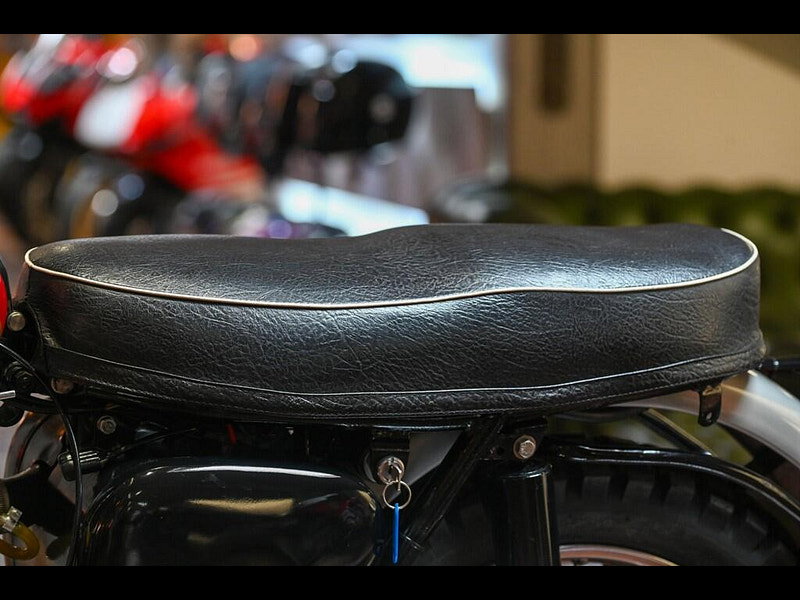 Triumph T110 Tiger T110 Restored "Desert Sled" Example 0dr Manual 2026