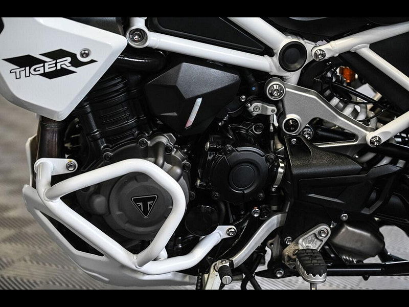 Triumph Tiger 1200 *Panniers - LeoVince End Can - Finance Available* 0dr Manual 2026