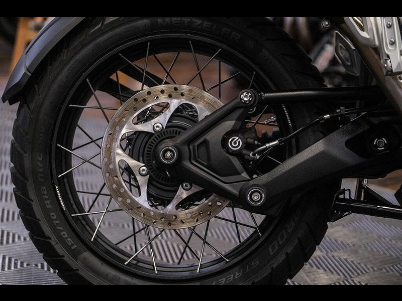 Triumph Tiger 1200 Triumph 1200 Rally Pro Adventure - Arrow End Can* 0dr Manual 2026