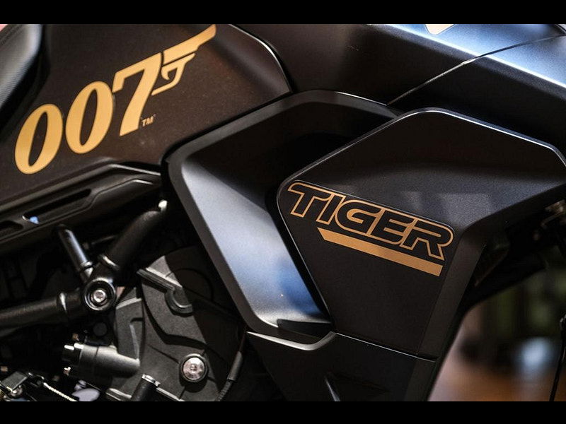 Triumph Tiger 900 900 Bond Limited Edition No: #81 of 250 0dr Manual 2025