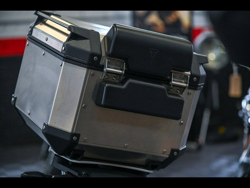 Triumph Tiger 900 *Full Luggage - Low Mileage* 0dr Manual 2026