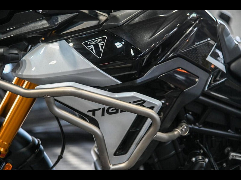 Triumph Tiger 900 *Full Luggage - Low Mileage* 0dr Manual 2026